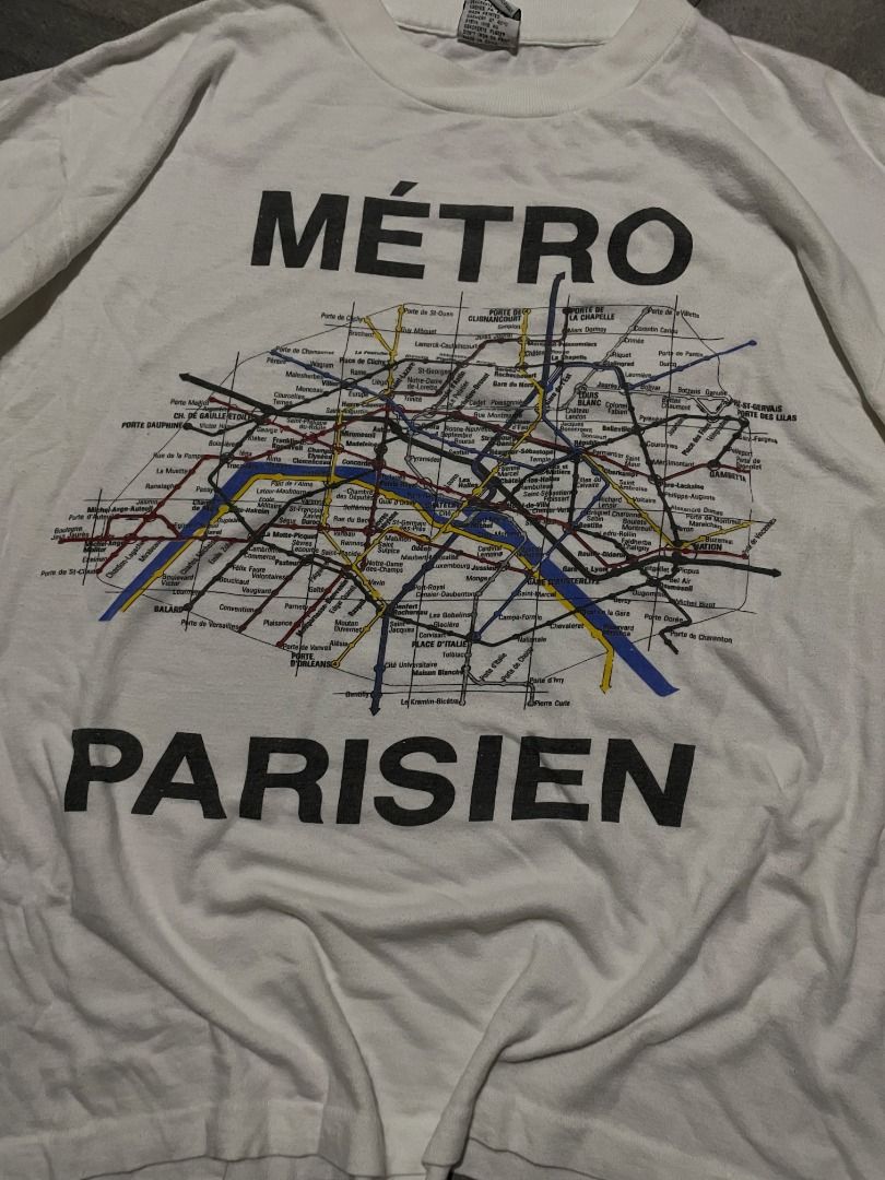 1990’s CAMPAIGN "METRO PARISIEN TRANSIT MAP" TEE (Category: Tshirts & Polo Shirts ) located in Tabaco. Submitted by touchbytats (Listing ID 1467172935, Image 2). Description: single stitched overall length: 25.5 width: 23 issue: pin hole NOTE: 📍Please manage your expectation. 📍These are thrifted items, already washed and ready to wear. However, some pieces may have stains that can be removed with washing. 📍Minor signs of wear or imperfections 