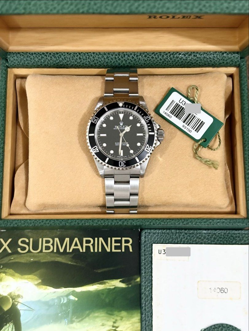 1998 Rolex Submariner No Date “2-Liner” - Complete set (Category: Luxury Watches) located in Mandaluyong City. Submitted by brian.1988 (Listing ID 1467240526, Image 1). Description: 1998 Rolex Submariner No Date 40mm - Ref. 14060 “2-Liner” - Complete set - 9/10 very good condition .