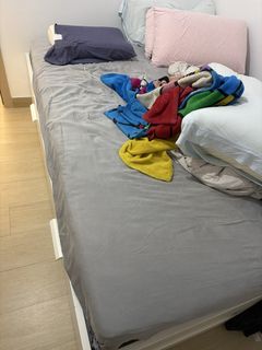 （分類：）位於 。 由 jennieyyyy 提交（商品編號 1467302140，圖片 1）。簡介： 。