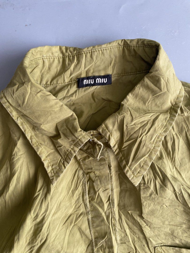2022 Miu Miu Logo Patch Poplin (Category: Coats, Jackets and Outerwear) located in Lipa City. Submitted by local-drip-source (Listing ID 1467170283, Image 2). Description: .