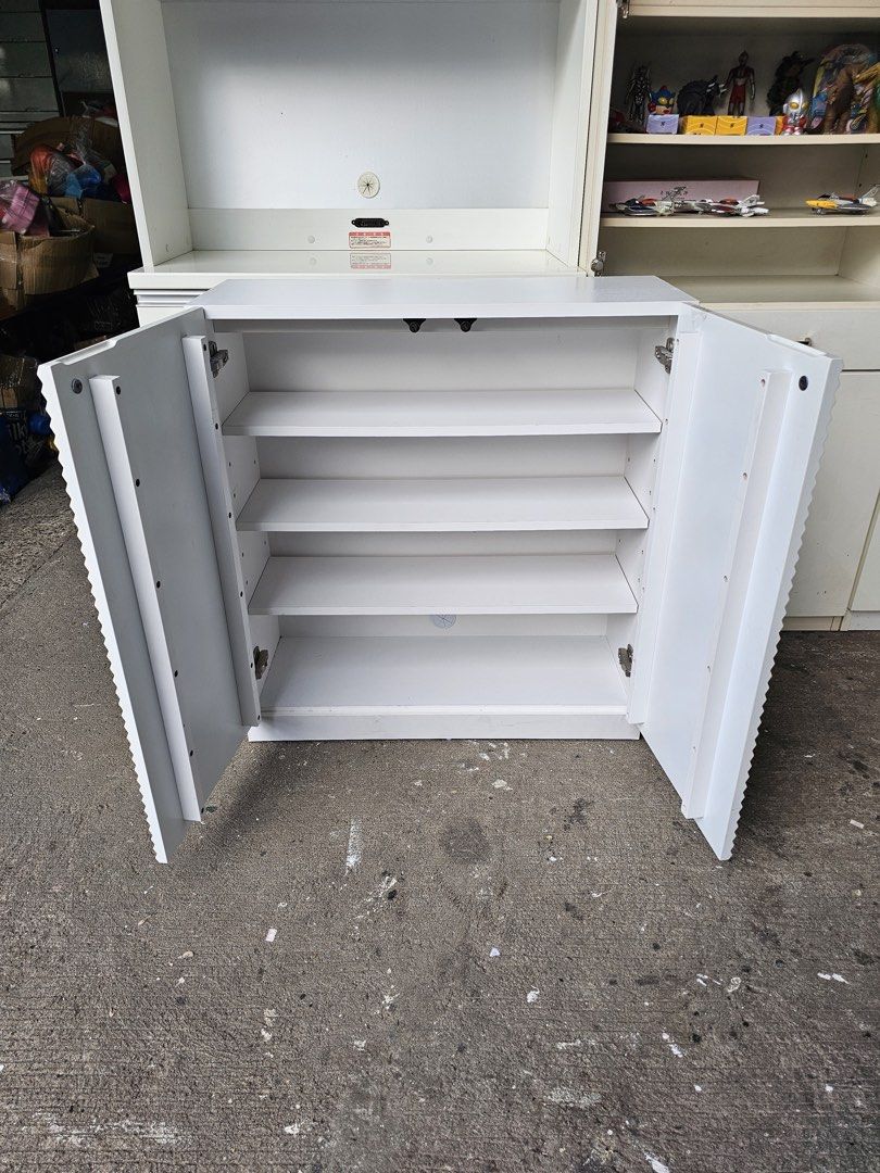 2 Door Shoe Cabinet (Category: Shelves, Cabinets & Racks) located in Quezon City. Submitted by ledamadel (Listing ID 1467168709, Image 2). Description: 2 Door Shoe Cabinet ‼️₱5,200‼️ 👉Space Saver! 😘🤩🥰 ✔L-31.5 H-33.5 W-12.5 inches 📏 ✔️2 Door & 3 Shelves 🗄 ✔Laminated 🔖 ✔️Compress & Mdf Back! 💢 ✔Scratches As-is! 👌 Location: 40 Aplaya St Napocor Vill. Tandang Sora Quezon City. For inquiry please Pm us or Call. 09066885859 Please like our pag