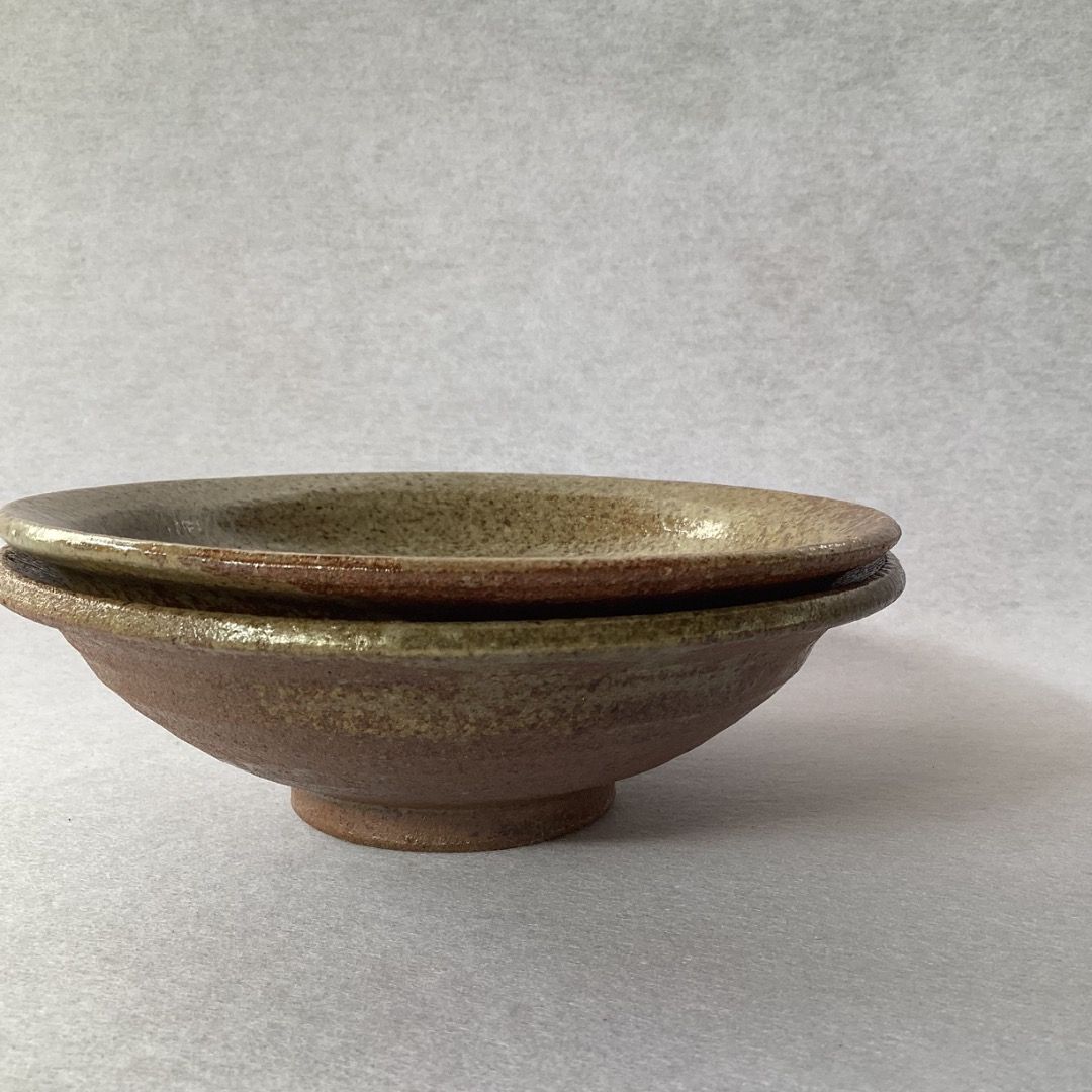 2-pc Footed Stoneware Bowls (Category: Vases & Decorative Bowls) located in Davao. Submitted by atbpshop192593 (Listing ID 1467348164, Image 3). Description: Php150 for 2 2-pc Footed Stoneware Bowls H: 1.5 inches L: 5 inches Please REVIEW PHOTOS We use 100% repurposed packaging materials SF starts at Php70 via Flash Express First to pay.