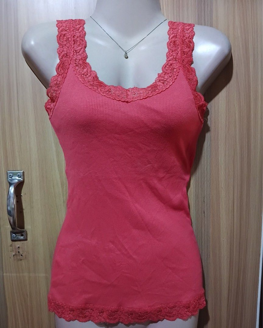 2pcs Unbranded Laced Camisoles Small-Medium (Category: Sleeveless) located in Santa Maria. Submitted by ecowshop.pre-loved (Listing ID 1467206260, Image 1). Description: 2pcs Unbranded Laced Camisoles Small-Medium, strechable mine 200 plus shipping.