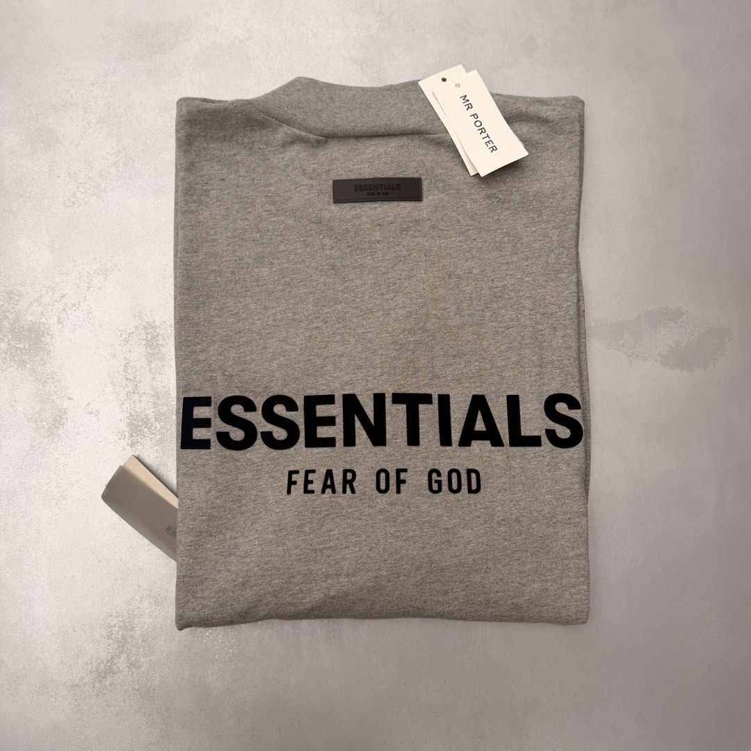 3500 (Category: Activewear) located in Cavite. Submitted by shiro_____. (Listing ID 1467258386, Image 3). Description: For sale🔥 Fear of God ESSENTIALS Heather Grey Long Sleeve T-Shirt Size xl Price 3500 Pm🗝️.