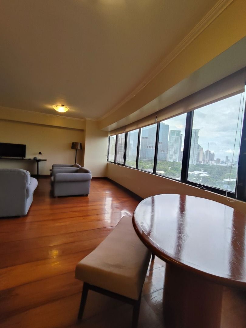 3BR Pacific Plaza for Lease (Category: Apartments & Condos) located in Makati City. Submitted by camilleta34964 (Listing ID 1467292210, Image 2). Description: PACIFIC PLAZA ON AYALA AVE, FACING URDANETA VILLAGE FOR RENT: * beautiful high end, luxury condo, upgraded, renovated, fully and elegantly furnished * sought after rare, prestigious location, in the heart of Makati CBD; views of Rockwell, BGC, Ortigas * 285 sqm * 3 bedrooms, 3 bathrooms and