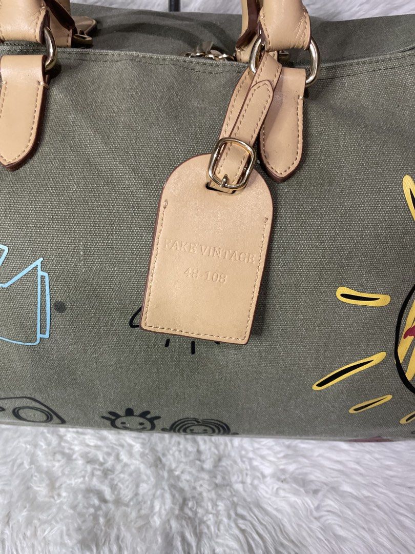 55cm speedy bag (Category: Luxury Bags & Wallets) located in Malabon City. Submitted by bagsnilucas (Listing ID 1467225772, Image 2). Description: No issue Woth strap.