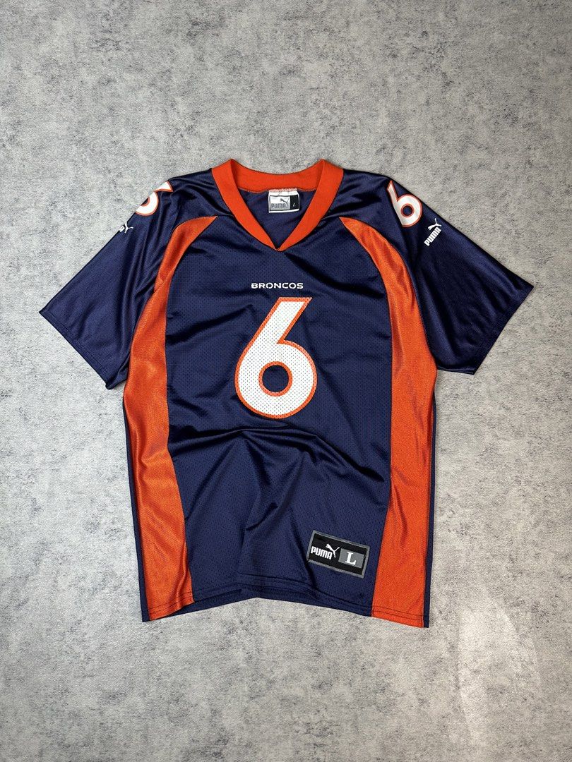 90’s Broncos Jersey Shirt (Category: Tshirts & Polo Shirts ) located in Batangas. Submitted by geejay2ph (Listing ID 1467265266, Image 3). Description: ʙʀᴀɴᴅ: 90’s Broncos Jersey Shirt sɪᴢᴇ: Large on Tag ; Best Fit Medium Mens & M-L Women’s Neck to Bottom Length (27) in. Pit-Pit Width (21) in. ᴄᴏɴᴅɪᴛɪᴏɴs: Pristine Condition Like New ✨.
