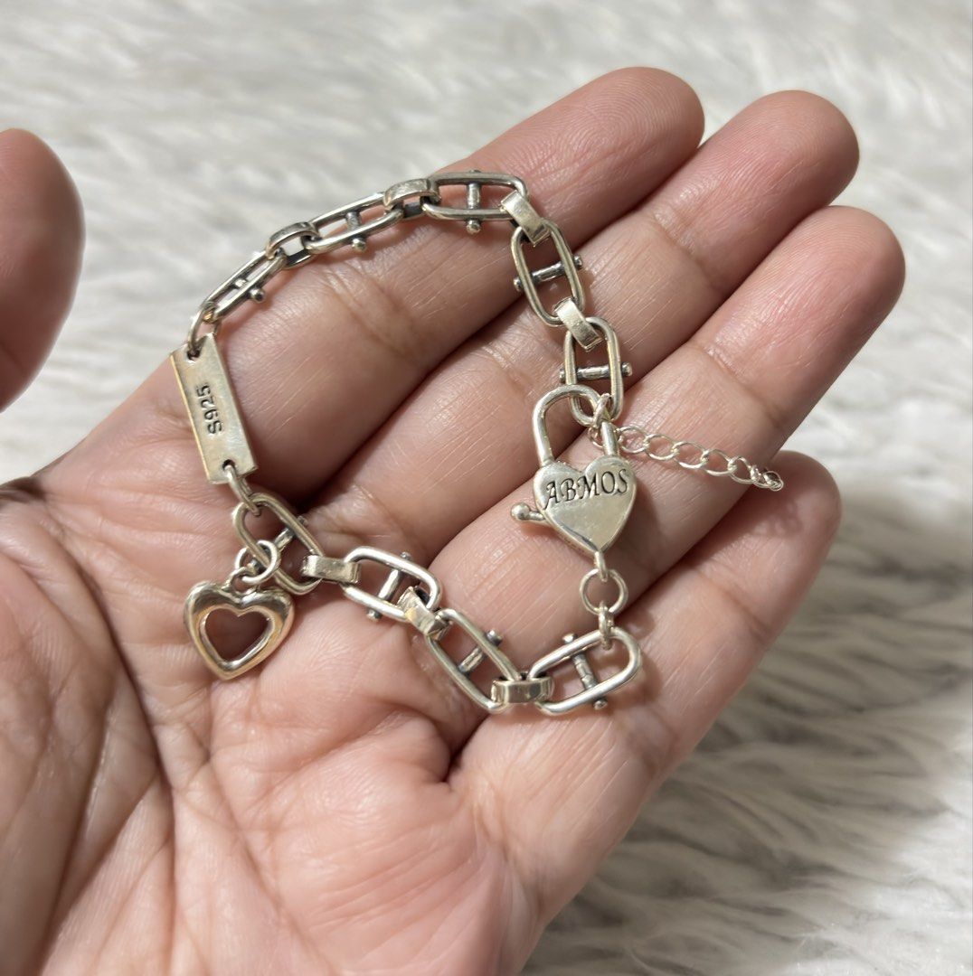 925 Silver link chain bracelet (Category: Bracelets) located in Paranaque City. Submitted by dalle_closet (Listing ID 1467213511, Image 3). Description: size: 19cm 925 silver slightly used pa.