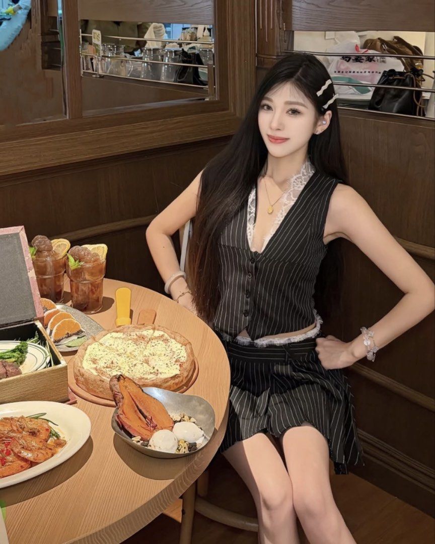 ⋆. 𐙚 ˚ black with lace viet coords (Category: Sets or Coordinates) located in Makati City. Submitted by thezarachives (Listing ID 1467324990, Image 1). Description: .