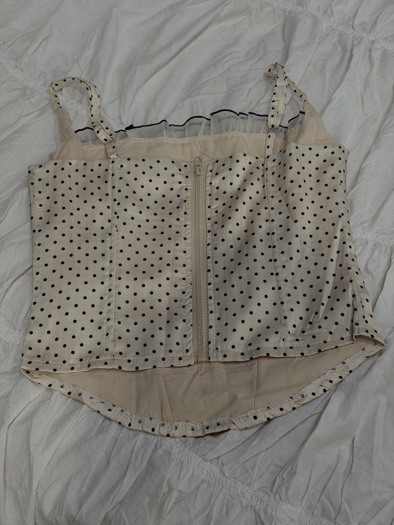 ⋆. 𐙚 ˚ cream polka viet top (Category: Sleeveless) located in Makati City. Submitted by thezarachives (Listing ID 1467327014, Image 3). Description: .