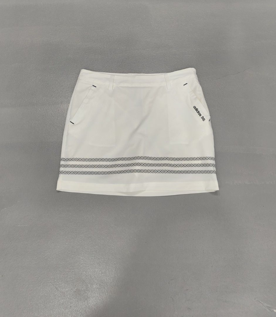 ⛳ ADIDAS 31 (Category: Skirts) located in Cagayan de Oro. Submitted by ladiescollections.ph (Listing ID 1467303235, Image 2). Description: ---ADID4S GOLF ⛳⛳⛳ ---100% AUTHENTIC ---WAIST 31 ---LENGTH 14.5-15 ---PLS REFER TO DIMENSIONS ---EXCELLENT CONDITION 9.5/10 ---NO ISSUE ---SUPER NICE DESIGN ⛳ ---950 ONLY.