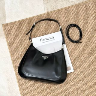 (Category: ) located in . Submitted by millenlavish_outlet (Listing ID 1467208552, Image 1). Description: .