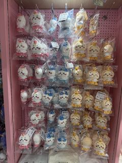 （分類：）位於 。 由 ilovemakeuponmyface 提交（商品編號 1467258193，圖片 1）。簡介： 。