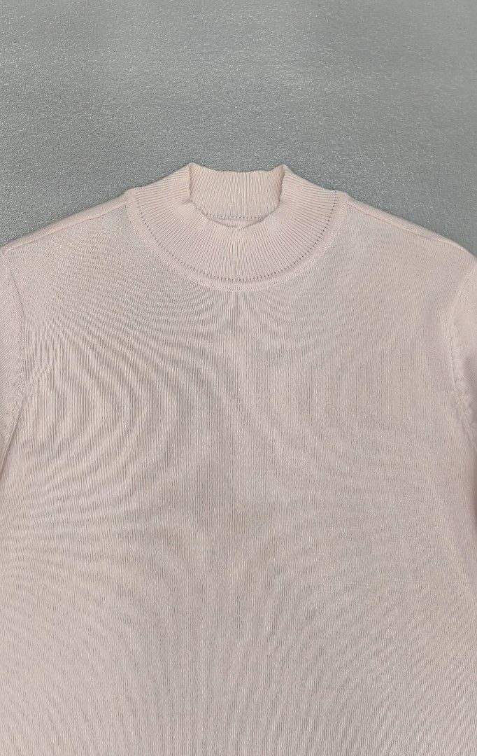 ⛳ ELLE GOLF MEDIUM (Category: Others Tops) located in Cagayan de Oro. Submitted by ladiescollections.ph (Listing ID 1467359243, Image 3). Description: ---ELLE GOLF ⛳⛳⛳ ---100% AUTHENTIC ---SIZE 95 MEDIUM W-17.5-18 L-23.5 ---PLS REFER TO DIMENSIONS ---EXCELLENT CONDITION 9.5/10 ---SUPER NICE COLOR ⛳ ---750 ONLY.
