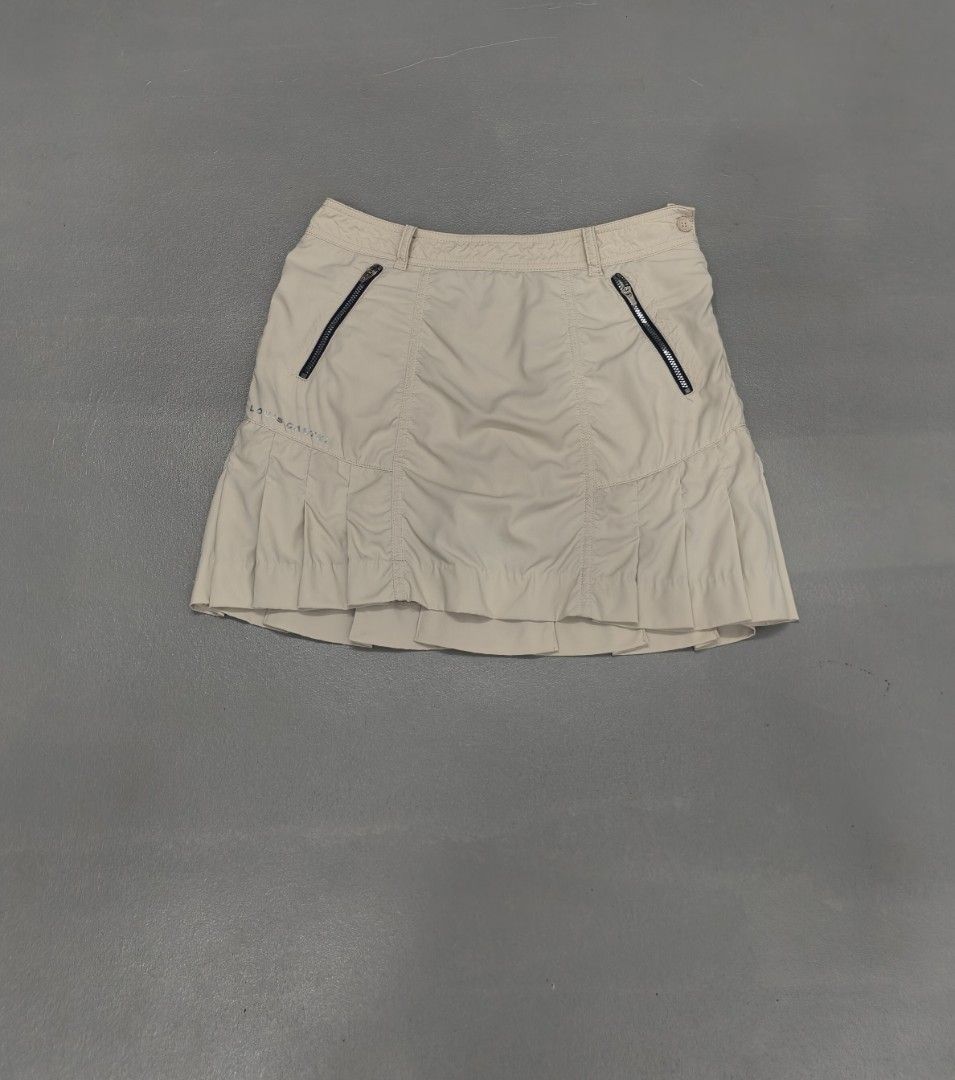 ⛳ LOUIS CASTEL 28 (Category: Skirts) located in Cagayan de Oro. Submitted by ladiescollections.ph (Listing ID 1467292202, Image 2). Description: ---LOUIS CASTEL ⛳⛳⛳ ---100% AUTHENTIC ---WAIST 28 ---LENGHT 14-15.5 INCHES ---PLS REFER TO DIMENSIONS ---ALMOST NEW CONDITION 9.7/10 ---NO ISSUE ---SUPER NICE COLOR ⛳ ---950 ONLY.