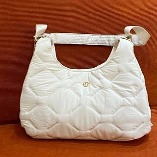 （分類：）位於 。 由 swiftfalcon_399540 提交（商品編號 1467290126，圖片 1）。簡介： 。