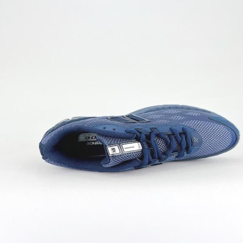💜全新 New Balance 1906W Navy 男女同款運動跑鞋 波鞋 （分類：波鞋）位於 Hong Kong。 由 gentlewater.bcdc5f 提交（商品編號 1467264013，圖片 7）。簡介： 只做優質靚貨，所有圖片均為實拍，真正做到所見即所得。訂購後全面支持退換，不設面交服務，所有訂單一律透過快遞寄送，購買過程放心又方便。。