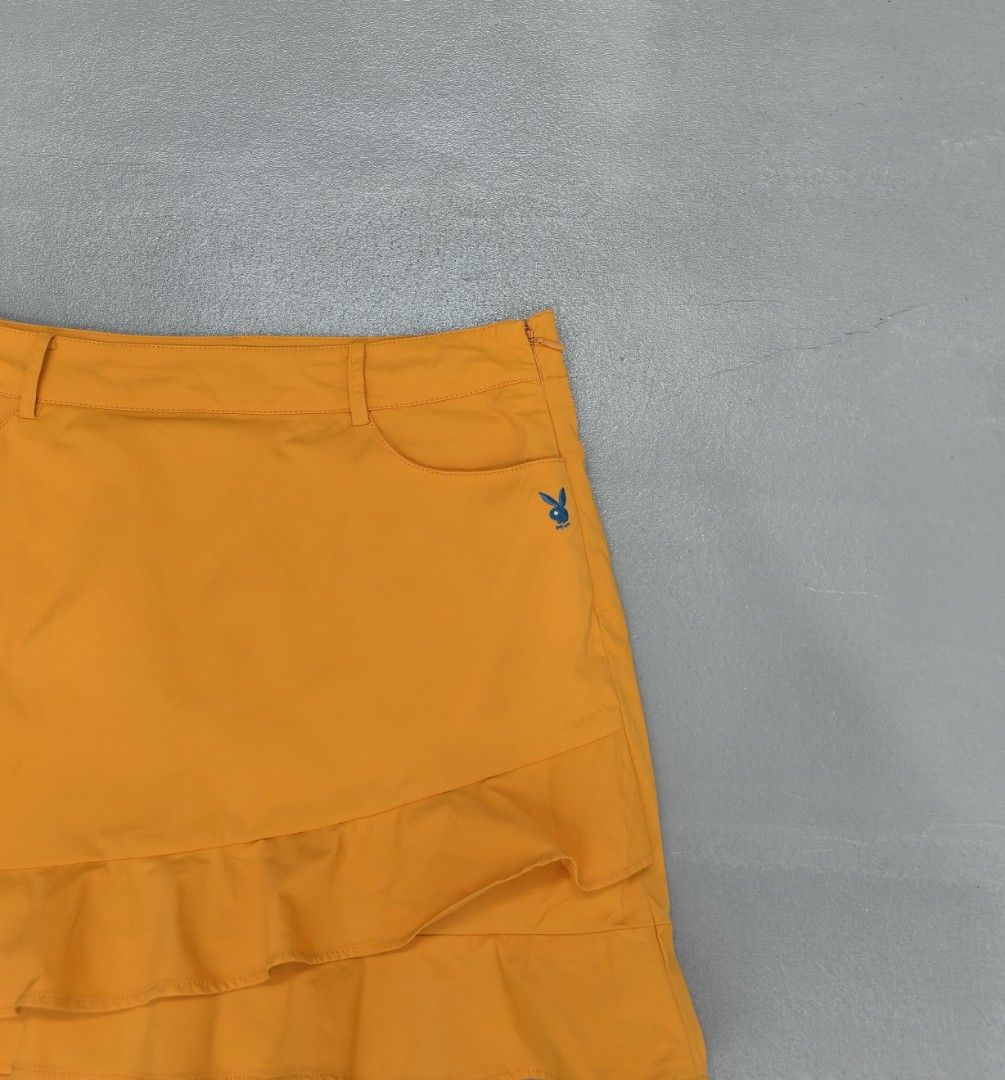 ⛳ PLAYBOY GOLF 29-30 (Category: Skirts) located in Cagayan de Oro. Submitted by ladiescollections.ph (Listing ID 1467302338, Image 3). Description: ---PL4YBOY GOLF ⛳⛳⛳ ---100% AUTHENTIC ---WAIST 29-30 ---LENGTH 14 ---PLS REFER TO DIMENSIONS ---ALMOST NEW CONDITION 9.7/10 ---NO ISSUE ---SUPER NICE DESIGN ⛳ ---950 ONLY.