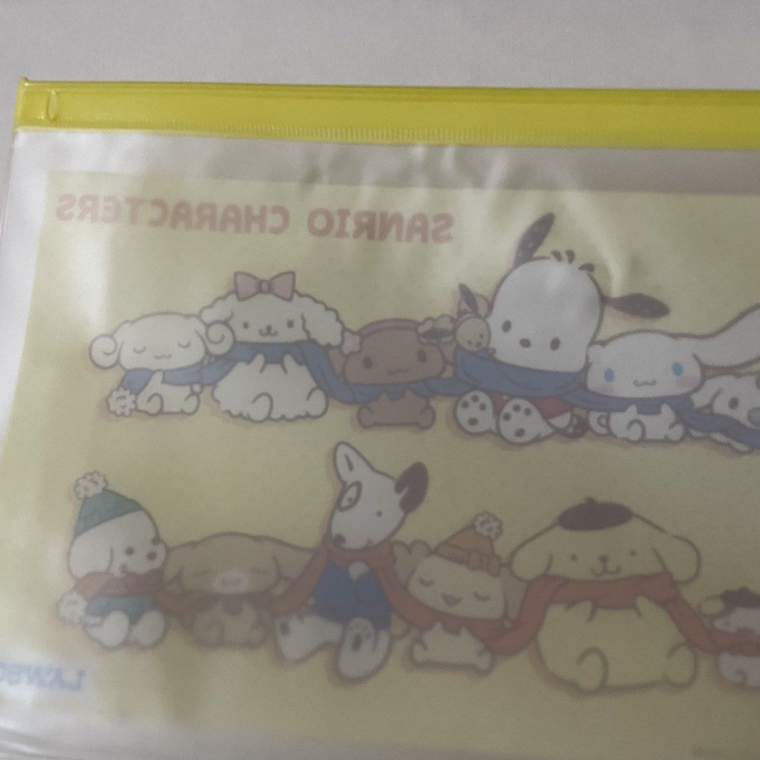 A5 size Lawson Clear Ziplock Case (Category: Other Stationery & Craft) located in Butuan. Submitted by paperlueur (Listing ID 1467260527, Image 3). Description: .