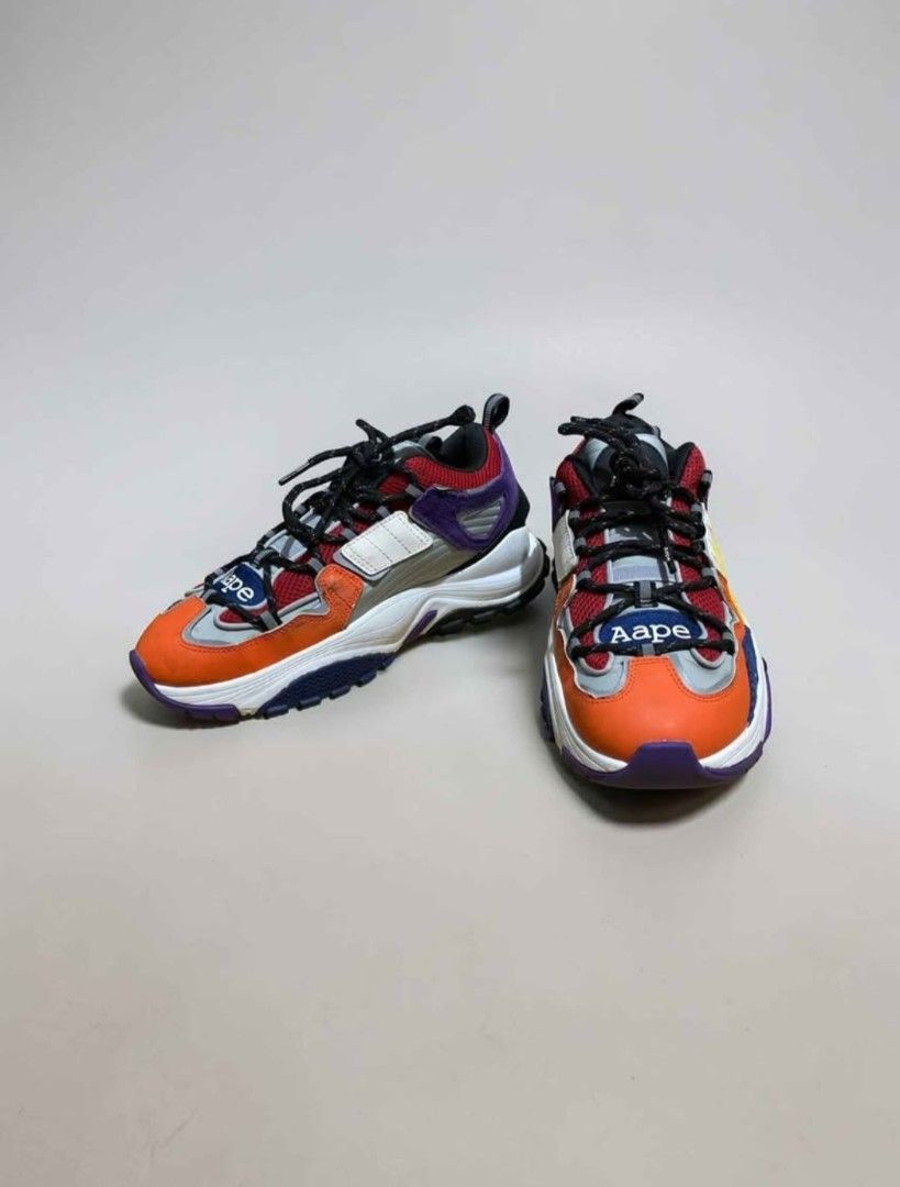 AAPE Reflectorize Sneakers (Category: Sneakers) located in Quezon City. Submitted by wgapparel (Listing ID 1467354383, Image 2). Description: 🥾 Available 💫Good as NEW💫 •US 7 •EURO 40 •JP 250 •CHN 250(2.5) •Reflectorize Style# AAPSHM6540XXE Minor issue: check last photo for reference Mine 2800 ( Free shipping ) Location: North Fairview QC * Color may vary due to lighting * Always check posted pics for details * DM for any concerns about the ite