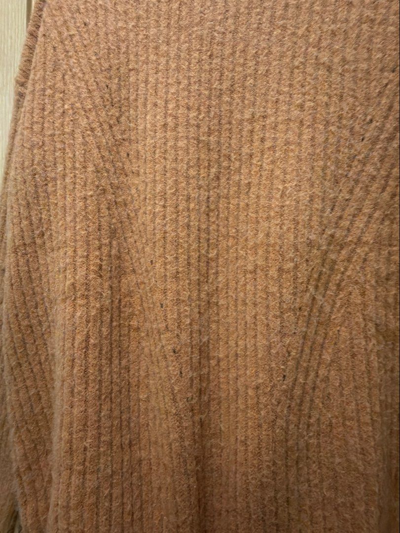 A-Bow Studio Brown Ribbed Knit Sweater (Category: Longsleeves) located in Bacoor. Submitted by preloved_with_love_ (Listing ID 1467334430, Image 3). Description: - Brand: A-Bow Studio - Color/Style: Brown ribbed knit sweater with cozy fuzzy texture - Design: Crew neckline and long sleeves - Measurements: Width 19 inches, Length 25 inches (based on tag) - Versatile neutral piece, easy to pair with jeans or skirts for cooler weather.