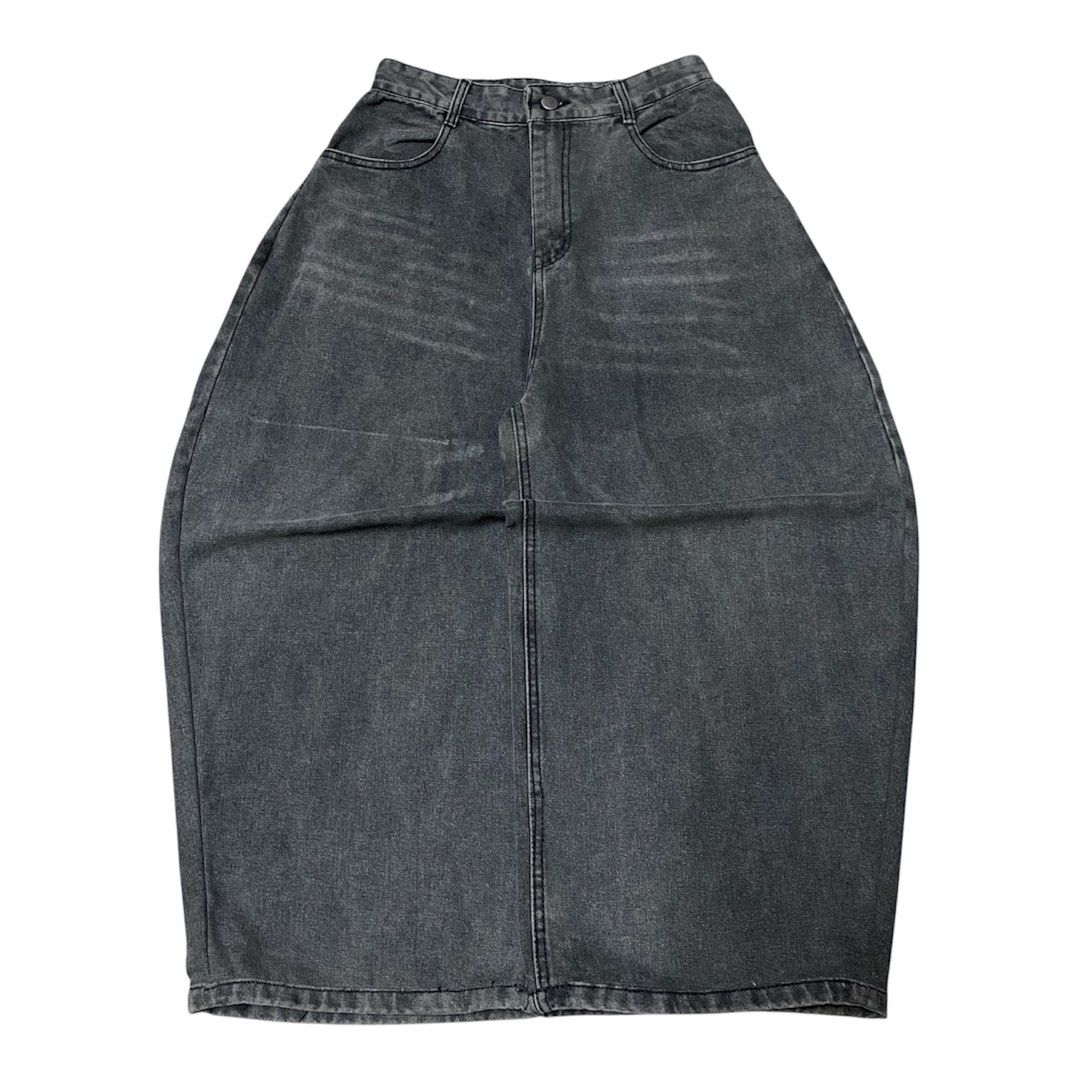 ACID GRAY BARREL PANTS (Category: Jeans) located in San Fernando. Submitted by treasure_findsssss (Listing ID 1467361782, Image 1). Description: ACID GRAY BARREL PANTS waist: 28 thigh: almost 15 length: 36 leg opening: 11.5 -mid -good condition -solid fittings -fav ! -must have -need wash -issue: altered but original hem (check comment section for details) -good for psg 🏷️: 299.