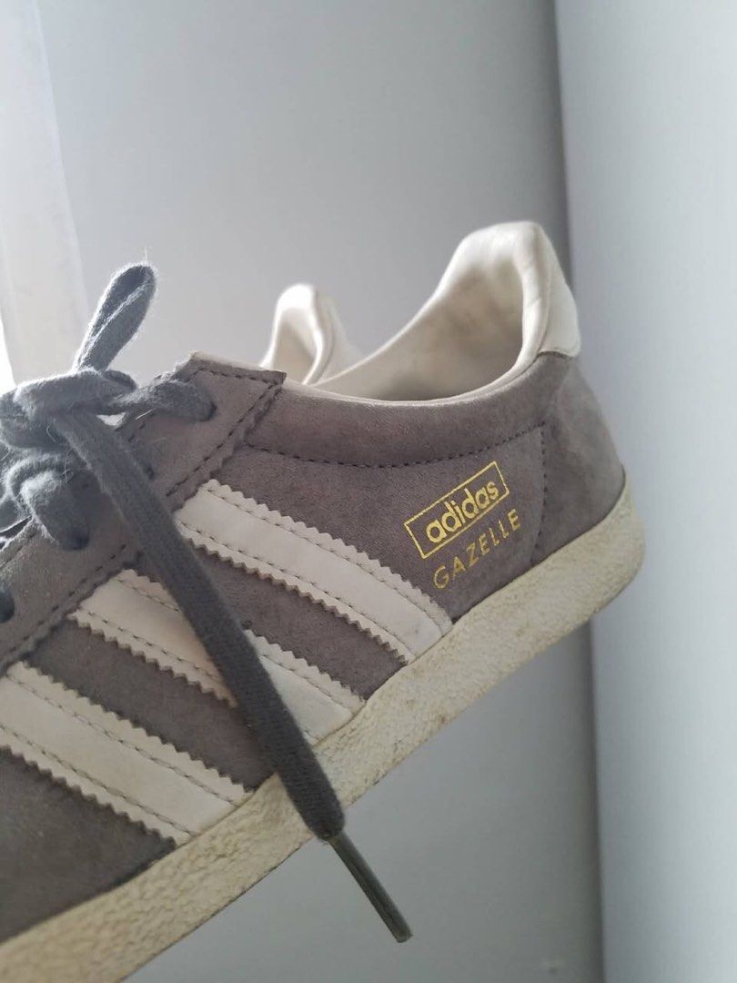 Adidas Gazelle Shoes (Category: Sneakers) located in General Trias. Submitted by ceethruenial (Listing ID 1467313781, Image 3). Description: .