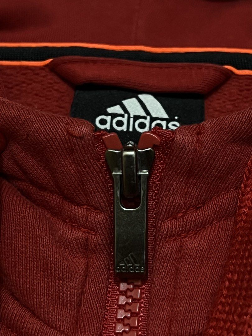 Adidas Red Full-Zip Hoodie (Category: Coats, Jackets and Outerwear) located in Taguig. Submitted by reidddz (Listing ID 1467350824, Image 2). Description: no issue as new condi.