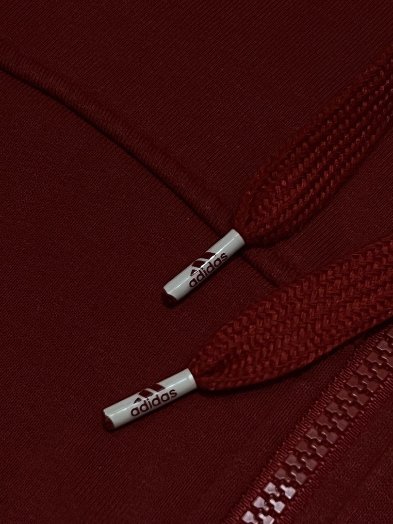 Adidas Red Full-Zip Hoodie (Category: Coats, Jackets and Outerwear) located in Taguig. Submitted by reidddz (Listing ID 1467350824, Image 3). Description: no issue as new condi.