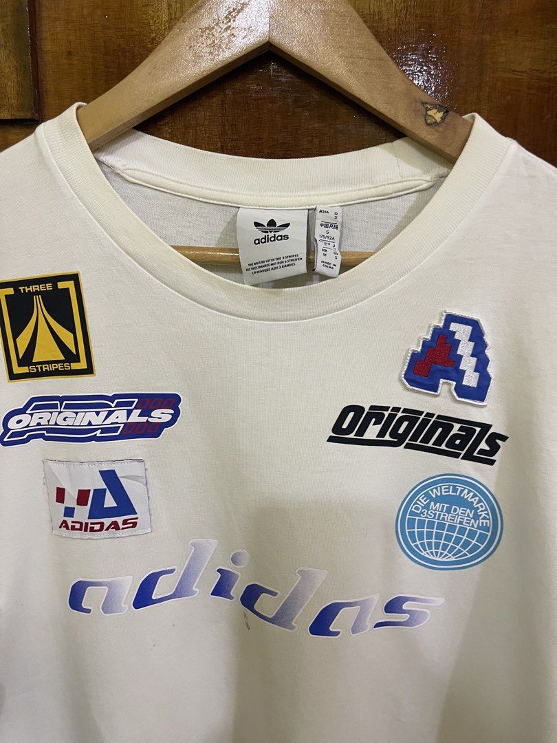 Adidas Shirt (Category: Tshirts & Polo Shirts ) located in Marikina City. Submitted by greatfindsmnlph (Listing ID 1467312028, Image 3). Description: Adi das Shirt Price: 150 Size: Medium Width: 21.5 Length: 29 Color: White Color Rate: 10/10 Condition: 9.5/10 with minor flaws Very nice in actual.