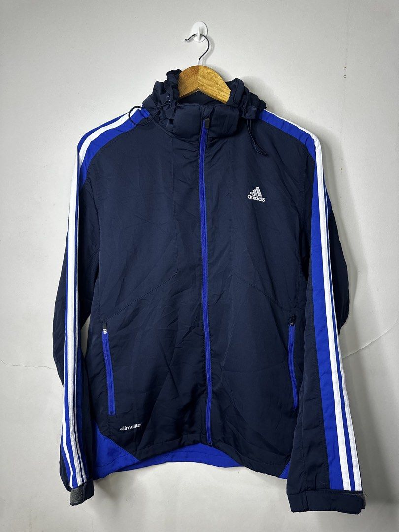 ADIDAS TRACK WINDBREAKER (Category: Coats, Jackets and Outerwear) located in Molave. Submitted by thriftmate13 (Listing ID 1467291038, Image 1). Description: .