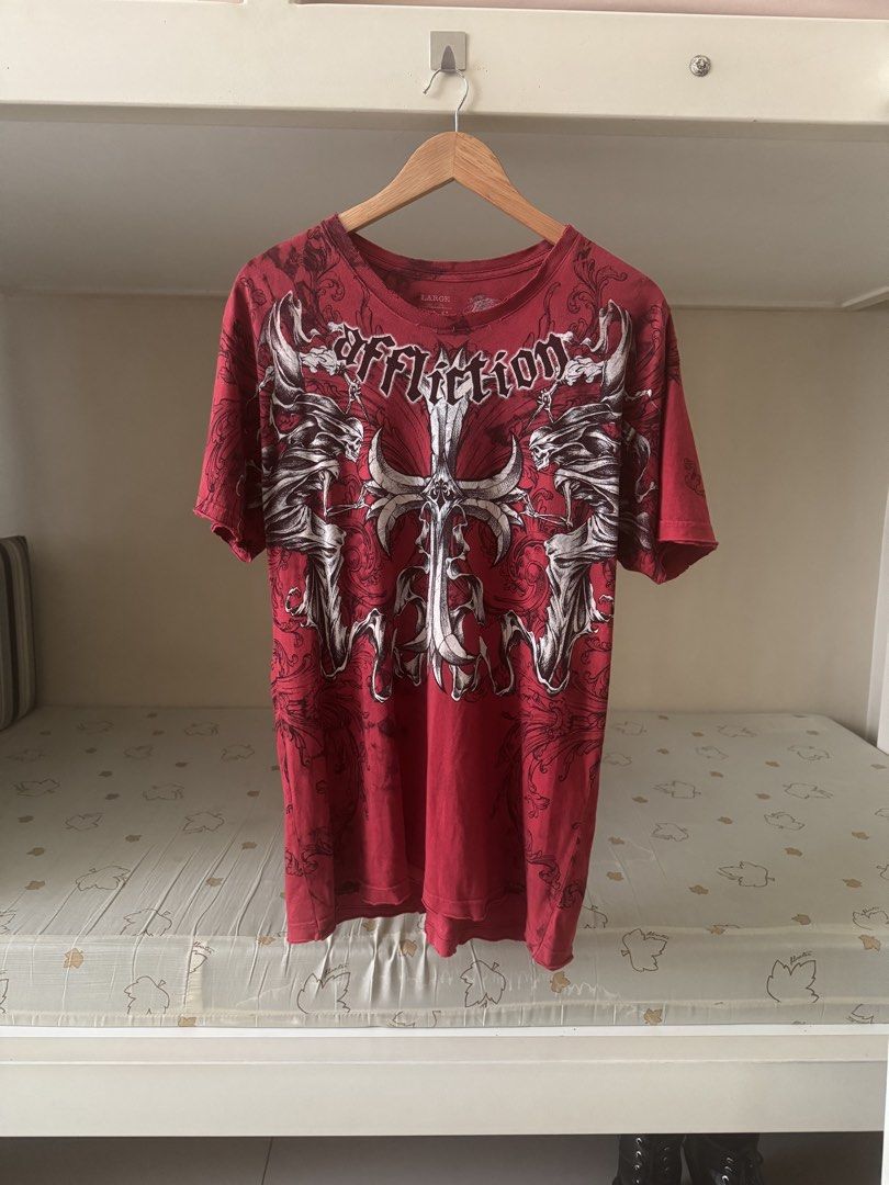 Affliction Bundle (Category: Tshirts & Polo Shirts ) located in Taytay. Submitted by giggle.clutz (Listing ID 1467215890, Image 2). Description: BOTH 21x29 dimes Red Crows Red Affliction Jump Taft Manila 📍 .