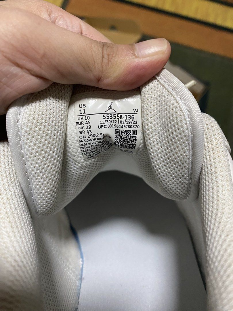 Air Jordan 1 Low Triple White (Category: Sneakers) located in Makati City. Submitted by eunaj (Listing ID 1467236602, Image 3). Description: NEGOTIABLE‼️ - Item: Nike Air Jordan 1 Low - Colorway: All-White - Size: Men's US 11 / UK 10 / EUR 45 / 29 cm - Style Code: 553558-136 - Condition: Clean, crisp leather, ready to rock - Inclusion: Original box included.