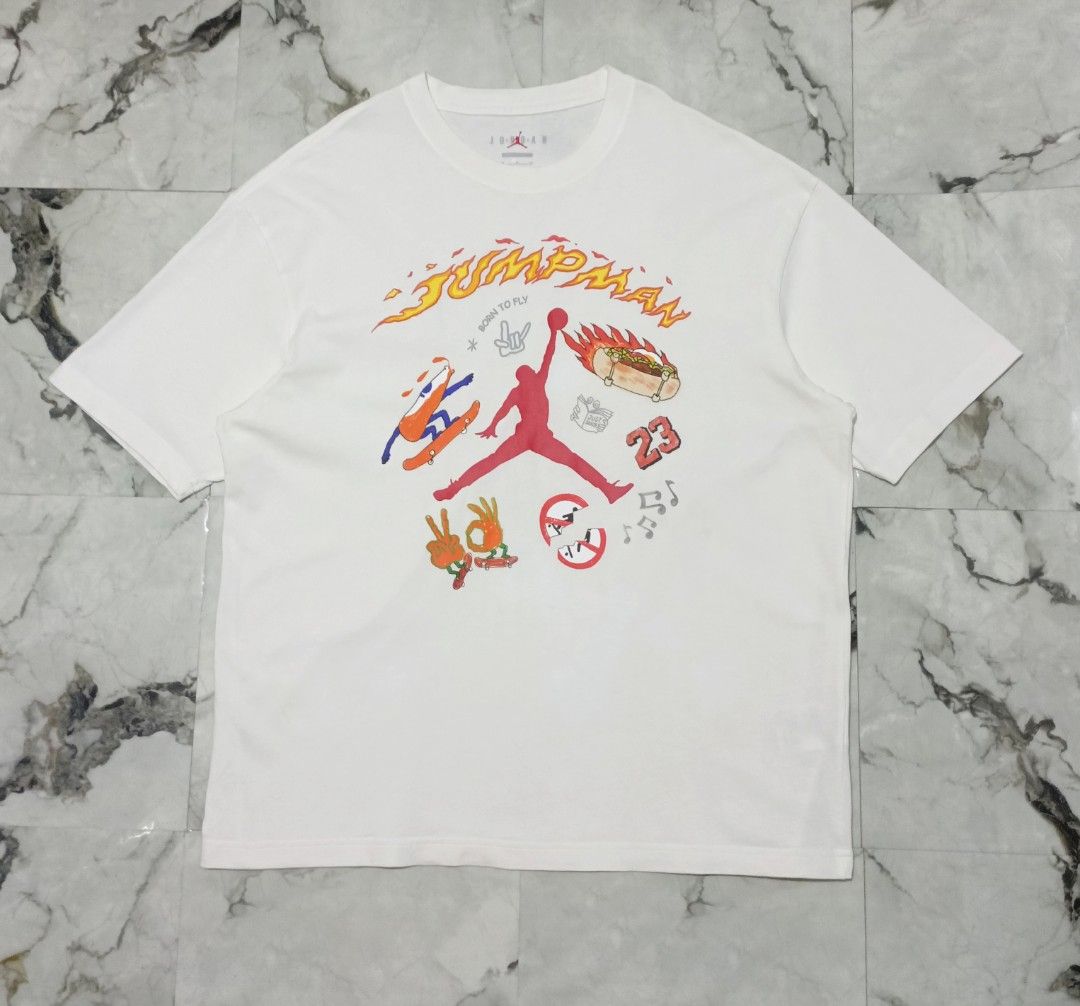 Air Jordan Jumpman Tee (Category: Tshirts & Polo Shirts ) located in Bacolod City. Submitted by luxtrend.ph (Listing ID 1467187774, Image 3). Description: Air Jordan Jumpman Tee •Photos may vary due to lighting✨ •For Men •Size: Medium - XL can fit •Condition: Excellent •Issues: None •Actual Color: White •Color Rate: 9.8/10 •Complete tags •₱rice: 980 free shipping🏷 DM to purchase🛒🛒🛒 Courier: J&T Express MOP: Gcash / Bank Transfer PAYMENT FIRST