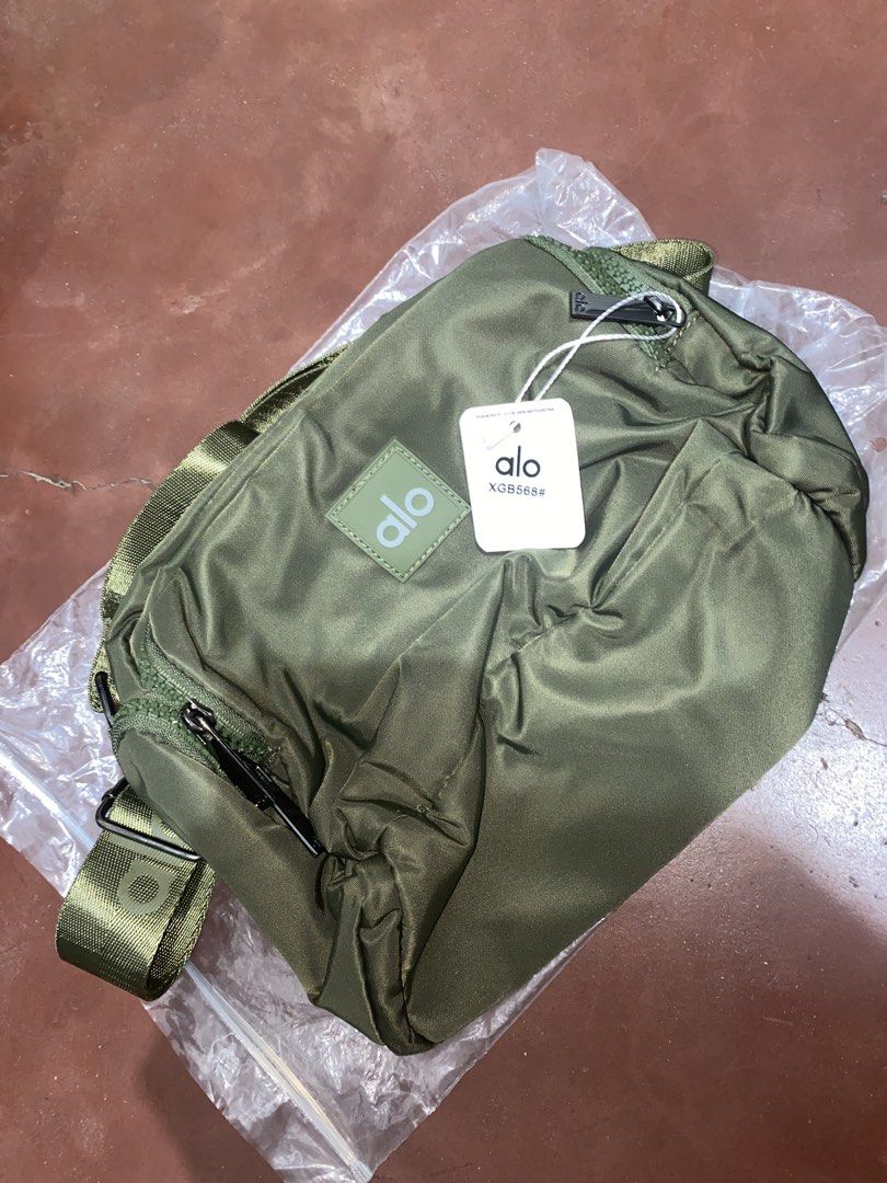 alo sling nag (Category: Luxury Bags & Wallets) located in Manila. Submitted by ajexclusive (Listing ID 1467330448, Image 1). Description: .