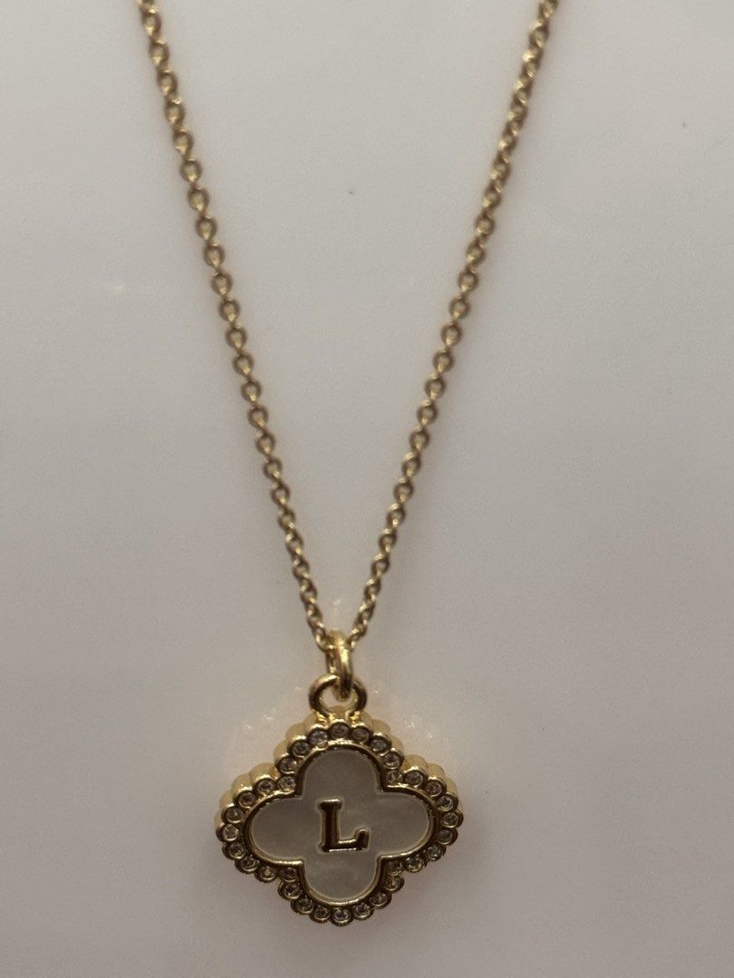 Also Gold Plated Necklace Initial L Pendant-Declutter (Category: Necklaces) located in Mexico. Submitted by hayascentph (Listing ID 1467300513, Image 1). Description: *Declutter *Mode of payment Gcash/Maya Wallet *Delivery Fee to be shouldered by buyer *We ship Nationwide *Courier JNT or LBC cash on delivery, Cash on pick up in nearest LBC branch Need a new scent? Follow my Facebook page for perfume finds! Facebook Page: Haya Scent Carousell: hay