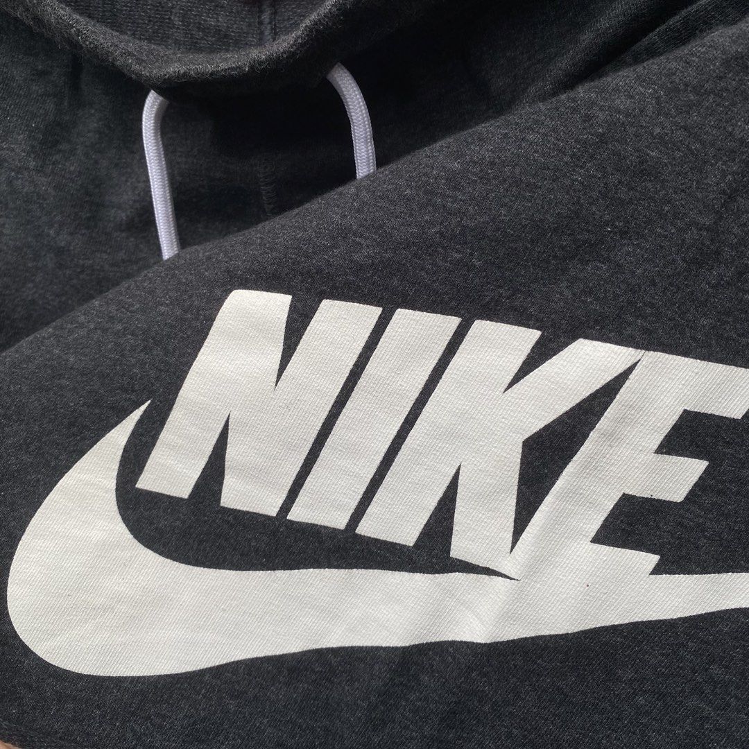 Alumni nike (Category: Activewear) located in Cabadbaran. Submitted by 21stera.ph (Listing ID 1467221336, Image 3). Description: Dimension W: 28-30 L: 20.