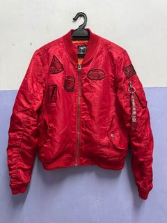 (Category: ) located in . Submitted by sellclothesandbag (Listing ID 1467360599, Image 1). Description: .