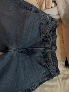 (Category: ) located in . Submitted by emilyclothes.usa (Listing ID 1467240798, Image 1). Description: .