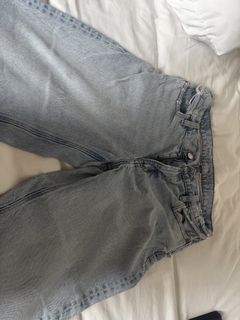 (Category: ) located in . Submitted by emilyclothes.usa (Listing ID 1467192146, Image 1). Description: .