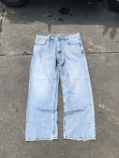 (Category: ) located in . Submitted by thriftnicarl.3 (Listing ID 1467321383, Image 1). Description: .