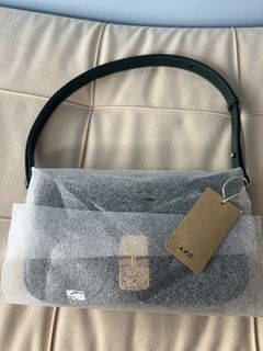 （分類：）位於 。 由 mina0520 提交（商品編號 1467170654，圖片 1）。簡介： 。