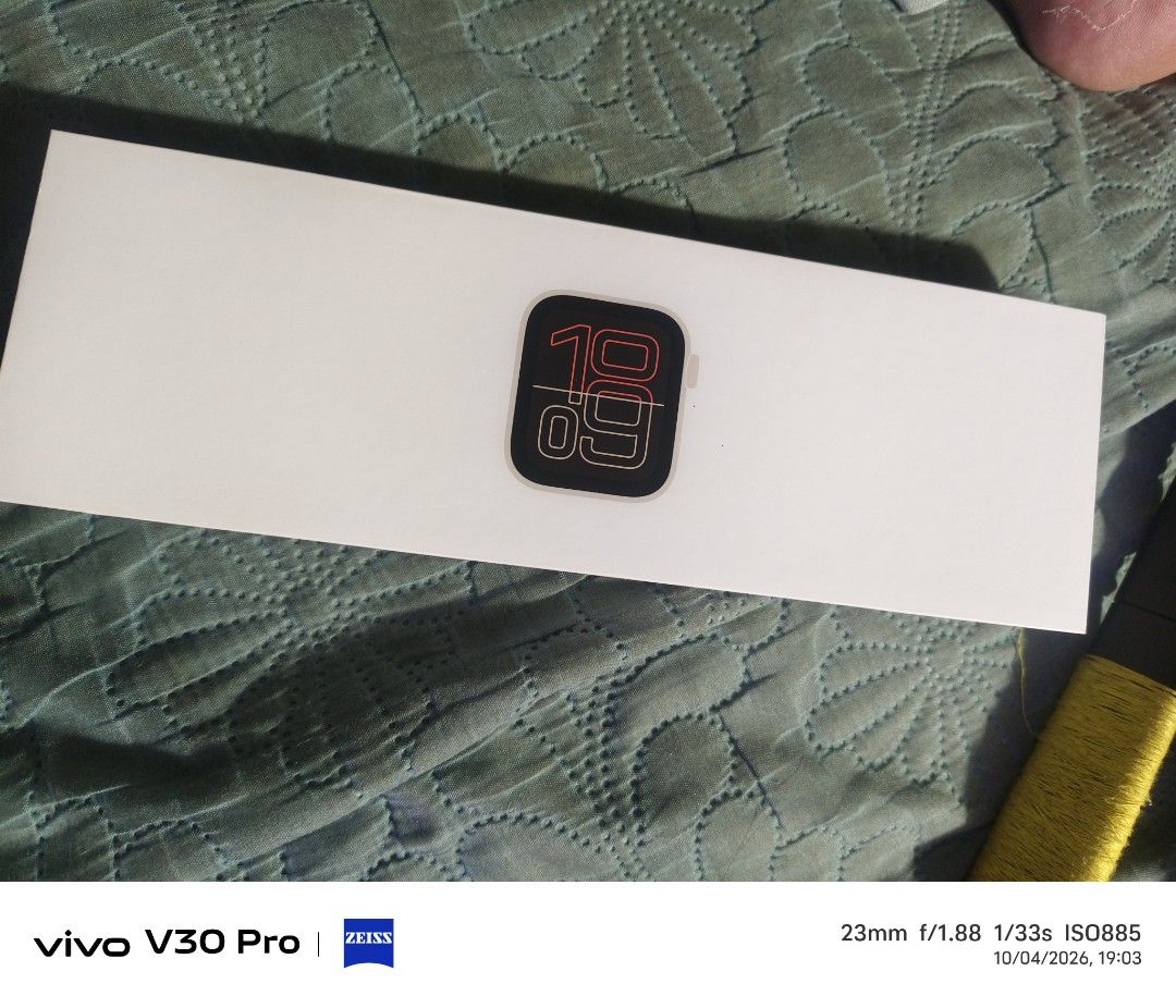 APP WATCH SE 3RD GEN (Category: Wearables & Smart Watches) located in Cabanatuan. Submitted by laizamhar22 (Listing ID 1467248663, Image 1). Description: - Brand/Model: Apple Watch SE (3rd Gen) - Condition: Excellent / NEW - Inclusions: Complete set with original box, magnetic charging cable, and white sport band - Design: Sleek modern display with comfortable silicone strap - Location for meetups: Dr. Paulino J. Garcia Memorial Research and Medi