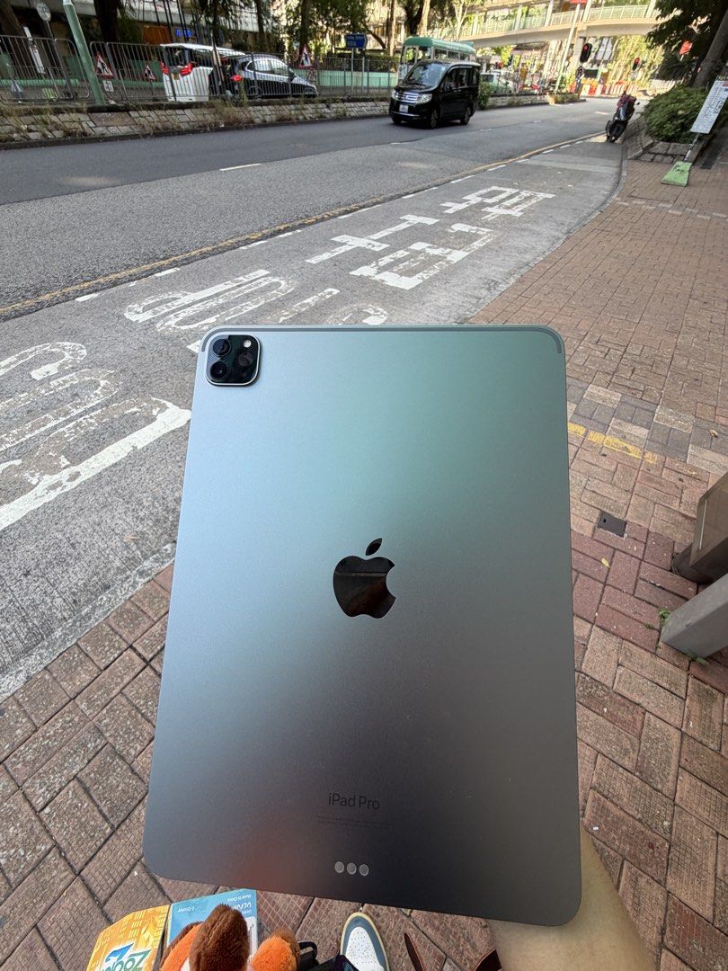Apple iPad Pro 11吋 (第4代) 128GB （分類：平板電腦 - iPad）位於 Hong Kong。 由 brendoniii 提交（商品編號 1467294885，圖片 1）。簡介： 放部 iPad Pro 11吋 第4代，128GB 黑色 送键盘。