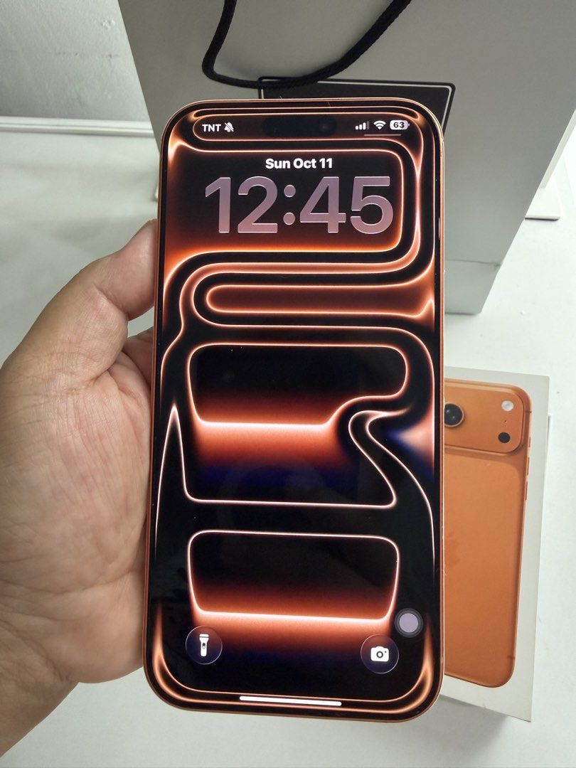 Apple iPhone 17 Pro Max (Category: iPhone 17 Series) located in Quezon City. Submitted by sharlinep (Listing ID 1467207593, Image 2). Description: For Sale iPhone 17 Pro Max 256GB CHARGER INCLUDED NEVER BEEN USED RFS UPGRADE NO ISSUE NO SCRATCH TEST ALL YOU WANT pwedeng iremove yung sticker once sure buyer.