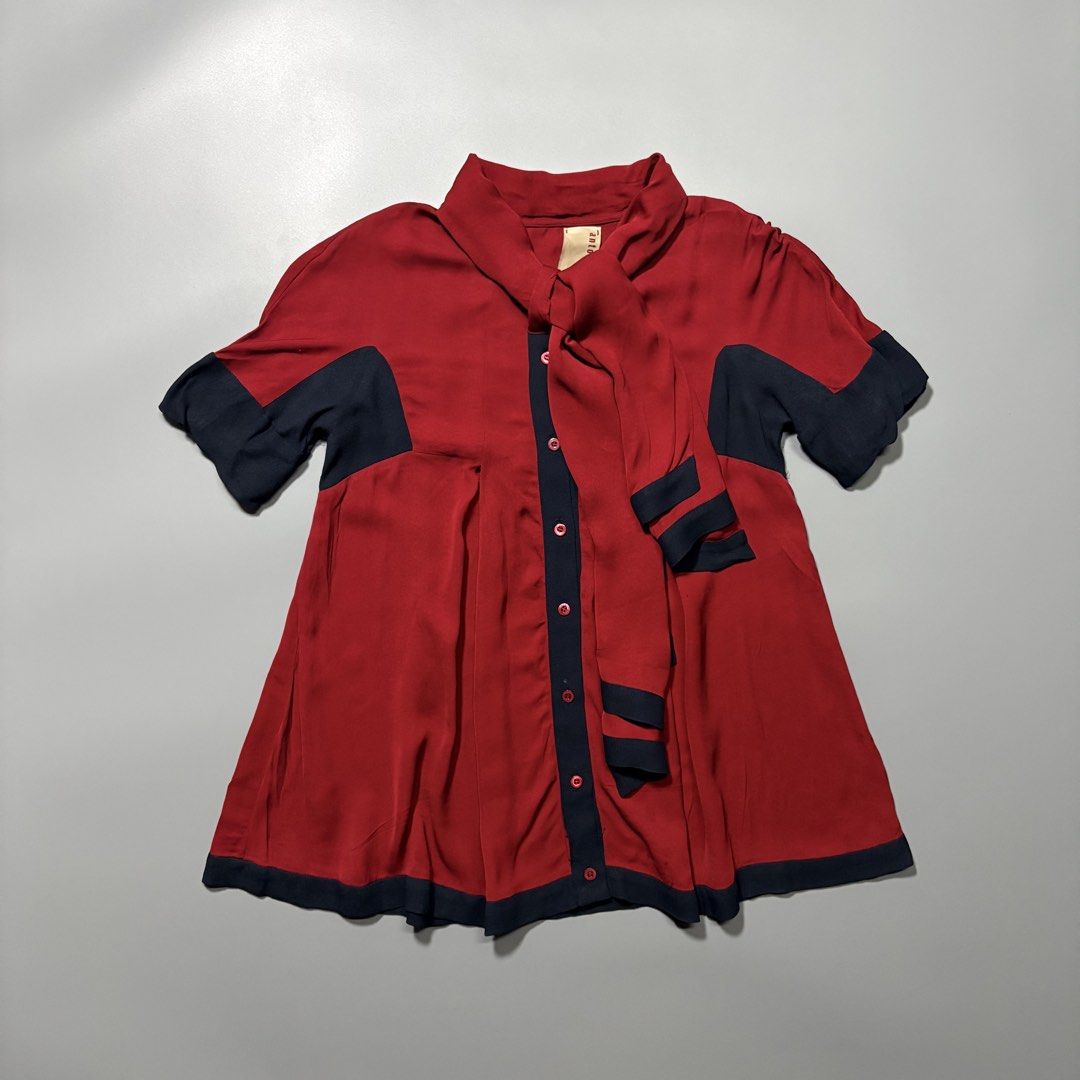 Archive Antonio Marras 2000s Tie Neck Top (Category: Luxury Apparel) located in Tayabas. Submitted by bayabaskartell (Listing ID 1467323860, Image 1). Description: .