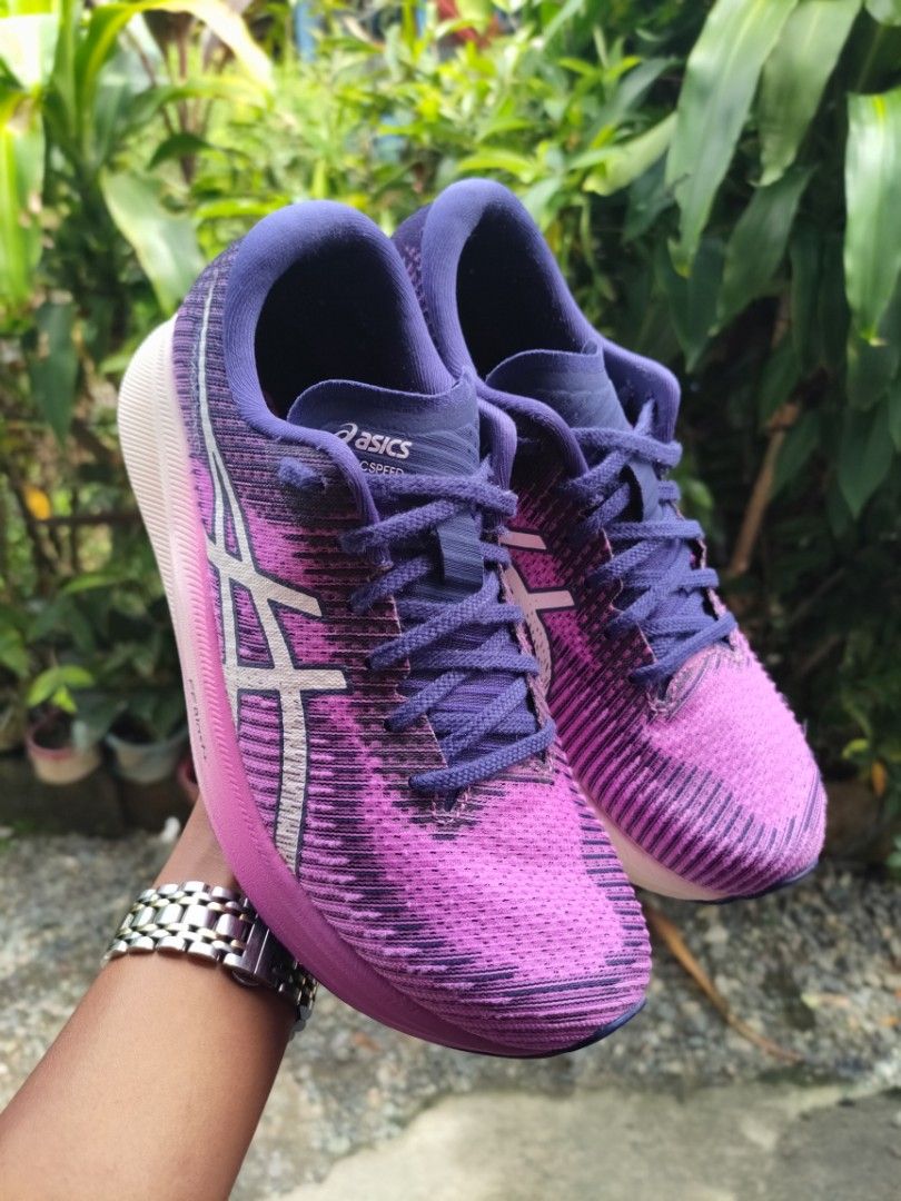 Asics magic speed 2 (Category: Sneakers) located in Malasiqui. Submitted by shoesyourbrand (Listing ID 1467225296, Image 3). Description: 𝗔𝗦𝗜𝗖𝗦 𝗠𝗮𝗴𝗶𝗰 𝗦𝗽𝗲𝗲𝗱 𝟮 '𝗢𝗿𝗰𝗵𝗶𝗱/𝗪𝗵𝗶𝘁𝗲'(AUTHENTIC/ORIGINAL) SIZE: US 8 WOMEN'S | EUR 39.5 | 25CM EXCELLENT CONDITION | GOOD AS NEW PRICE: ₱𝟮,𝟰𝟵𝟵 FREE SHIPPING 🚛 PAYMENT FIRST BASIS MODE OF PAYMENT: GCASH, BANK TRANSFER COURIER SERVICE: J&T EXPRESS | DOOR TO DOOR 𝗟𝗼𝗰𝗮𝘁𝗶𝗼𝗻: 𝗕𝗿