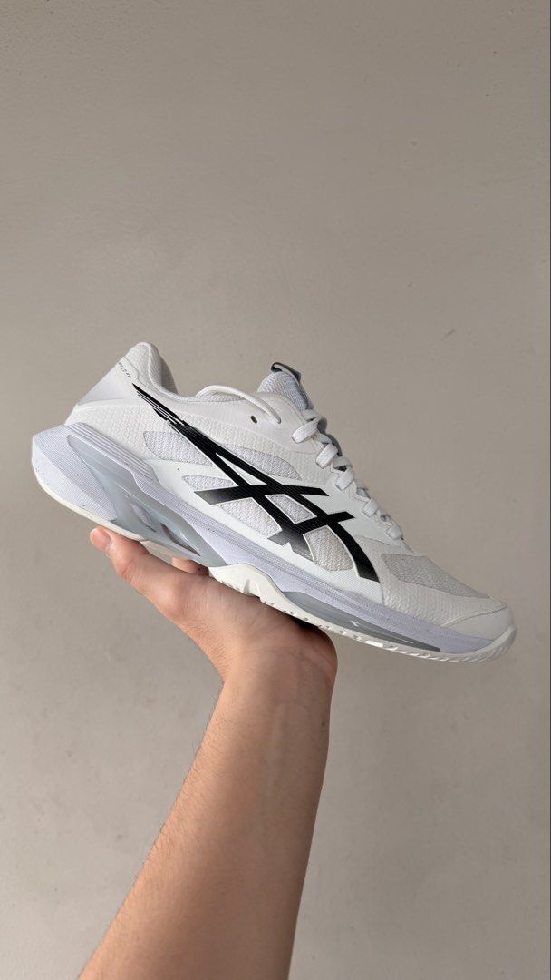 Asics Solution Speed FF4 White (Category: Sneakers) located in Caloocan City. Submitted by stuffsbyk. (Listing ID 1467189495, Image 2). Description: Repriced For Sale: Asics Solution Speed FF4 Used 3x Size 9.5 US 7k Only with Check Check App Certificate Meetups can be done in One Ayala Makati on Weekdays if I’m onsite. Or lalamove at buyers expense.