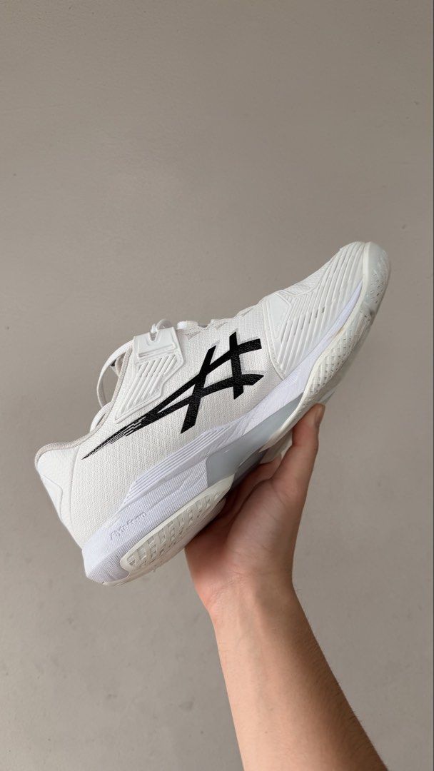 Asics Solution Speed FF4 White (Category: Sneakers) located in Caloocan City. Submitted by stuffsbyk. (Listing ID 1467189495, Image 3). Description: Repriced For Sale: Asics Solution Speed FF4 Used 3x Size 9.5 US 7k Only with Check Check App Certificate Meetups can be done in One Ayala Makati on Weekdays if I’m onsite. Or lalamove at buyers expense.
