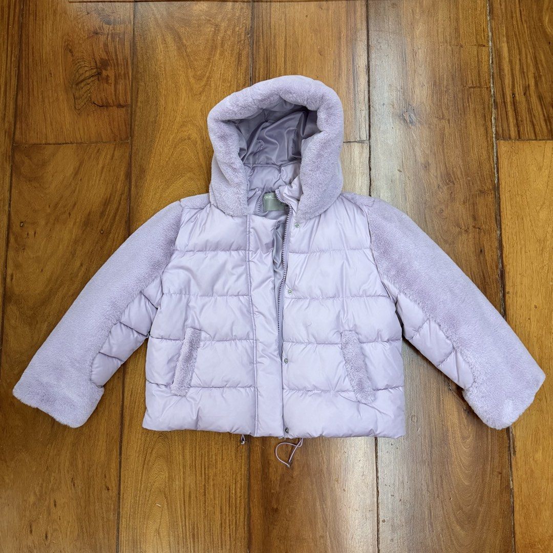 ASOS Parka (Category: Coats, Jackets and Outerwear) located in Muntinlupa City. Submitted by myrandomthingz (Listing ID 1467352649, Image 1). Description: .